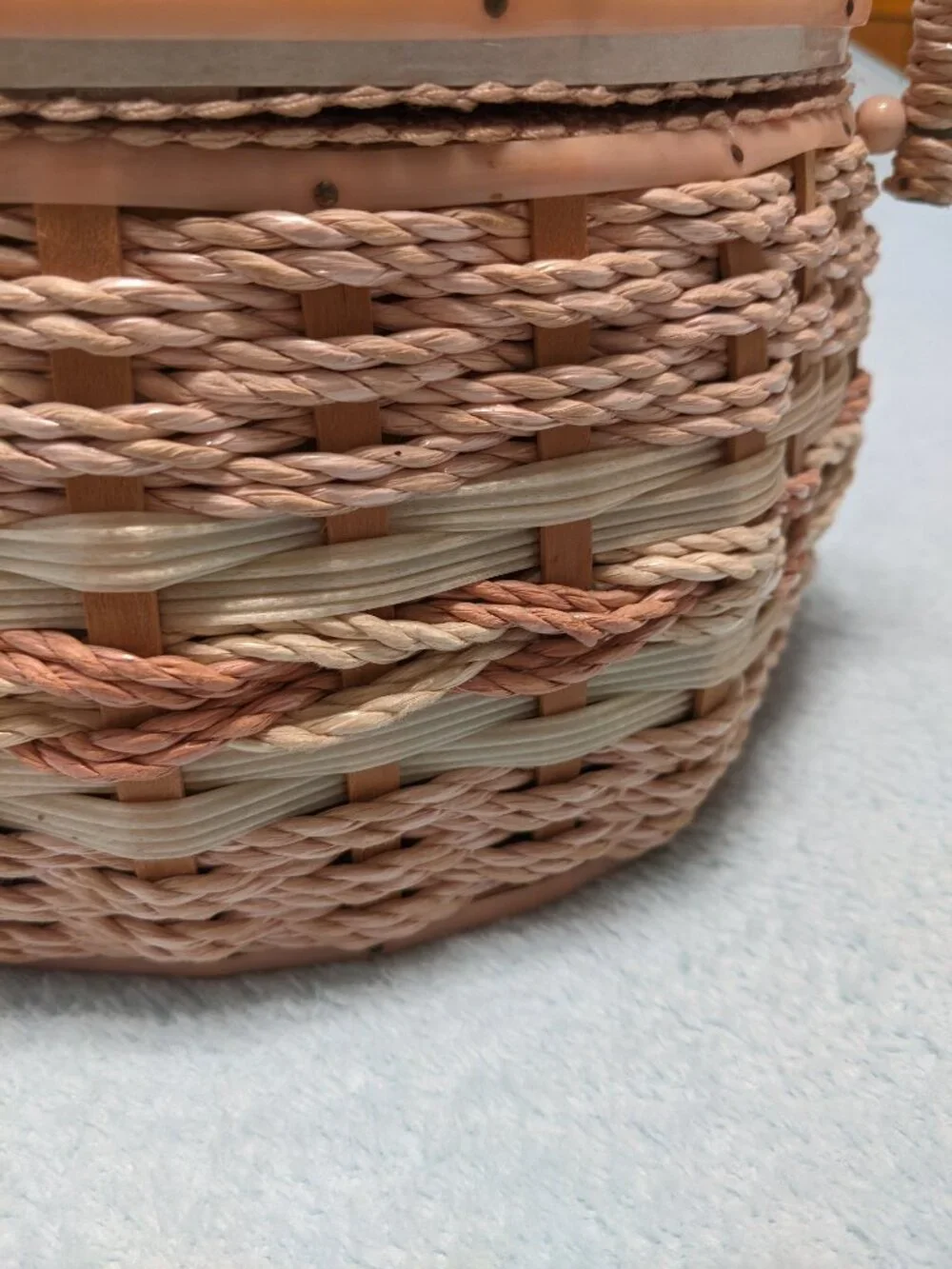 Vtg 60’s Woven Wicker Sewing Basket Japan Pink Floral Tapestry Top Cottagecore